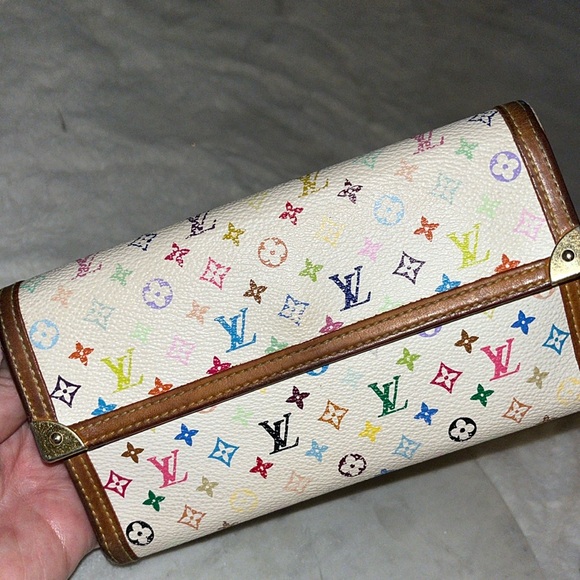 Authentic Louis Vuitton Murakami Long Wallet - Picture 3 of 14